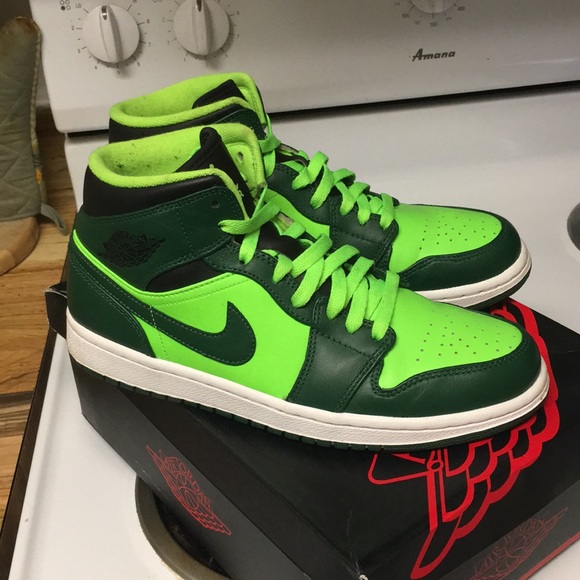 Retro 1 (Hulk) - Picture 5 of 6